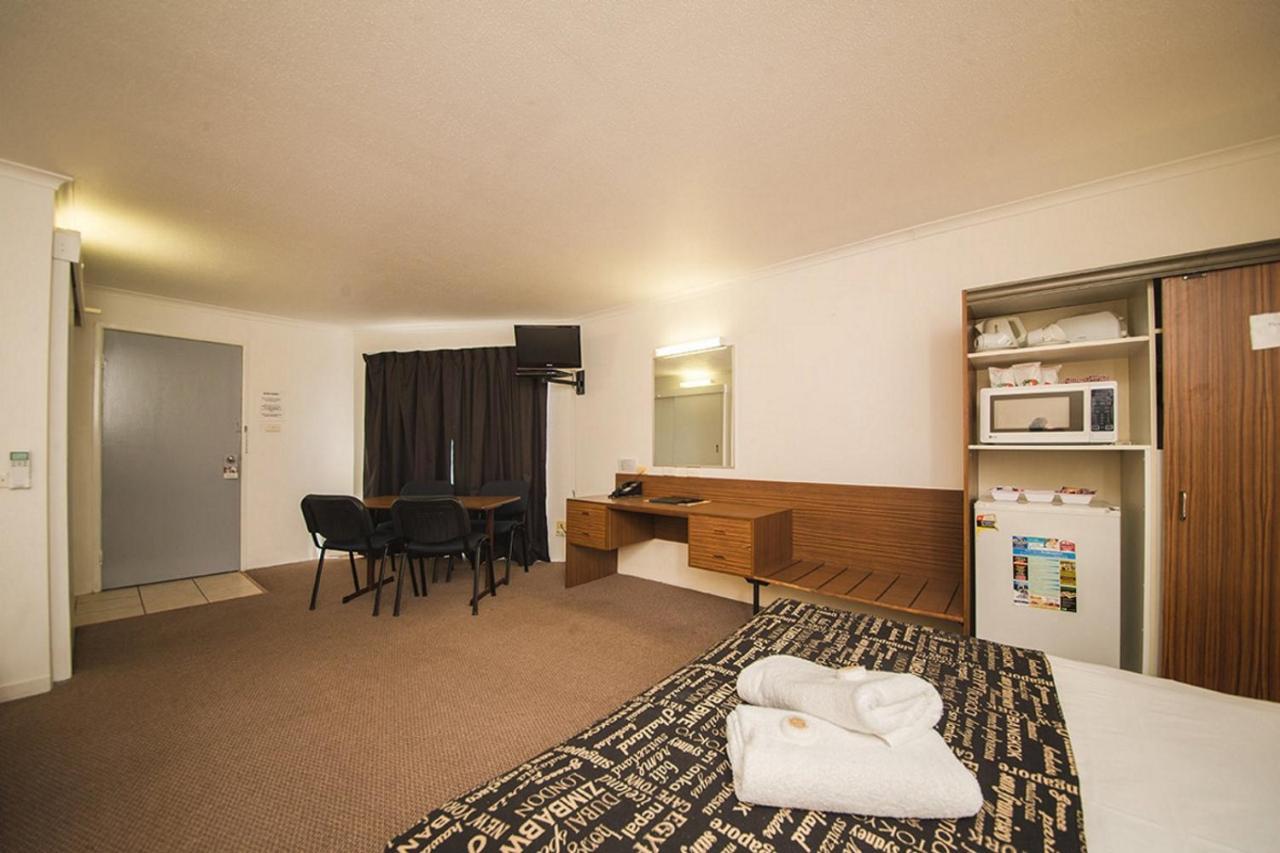 Hampton Villa Motel Rockhampton Exteriér fotografie